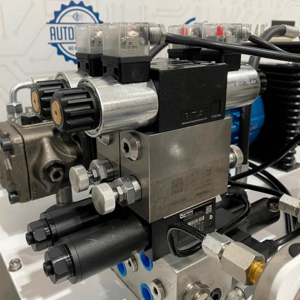 Unidade hidráulica para torno CNC - Válvulas Parker